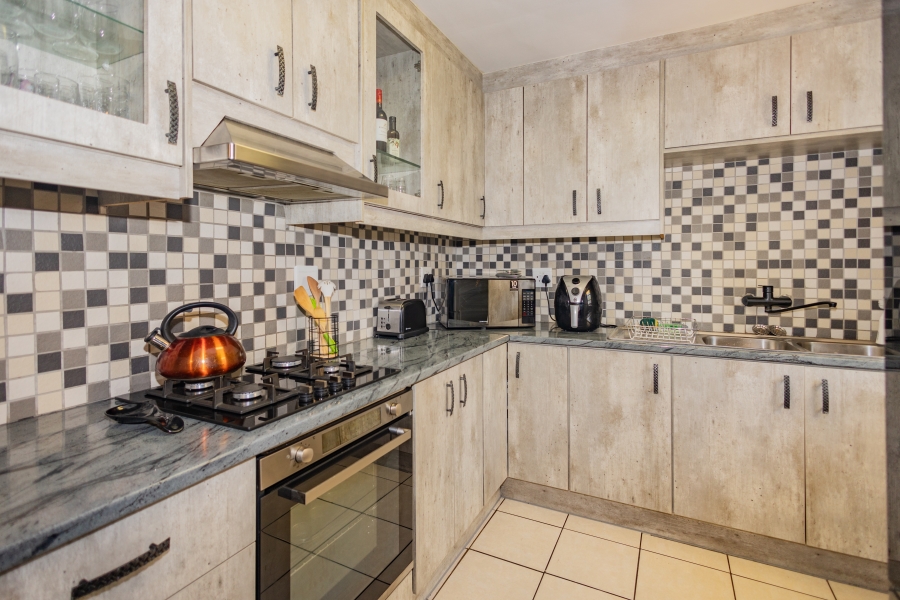 3 Bedroom Property for Sale in Amandelsig Western Cape